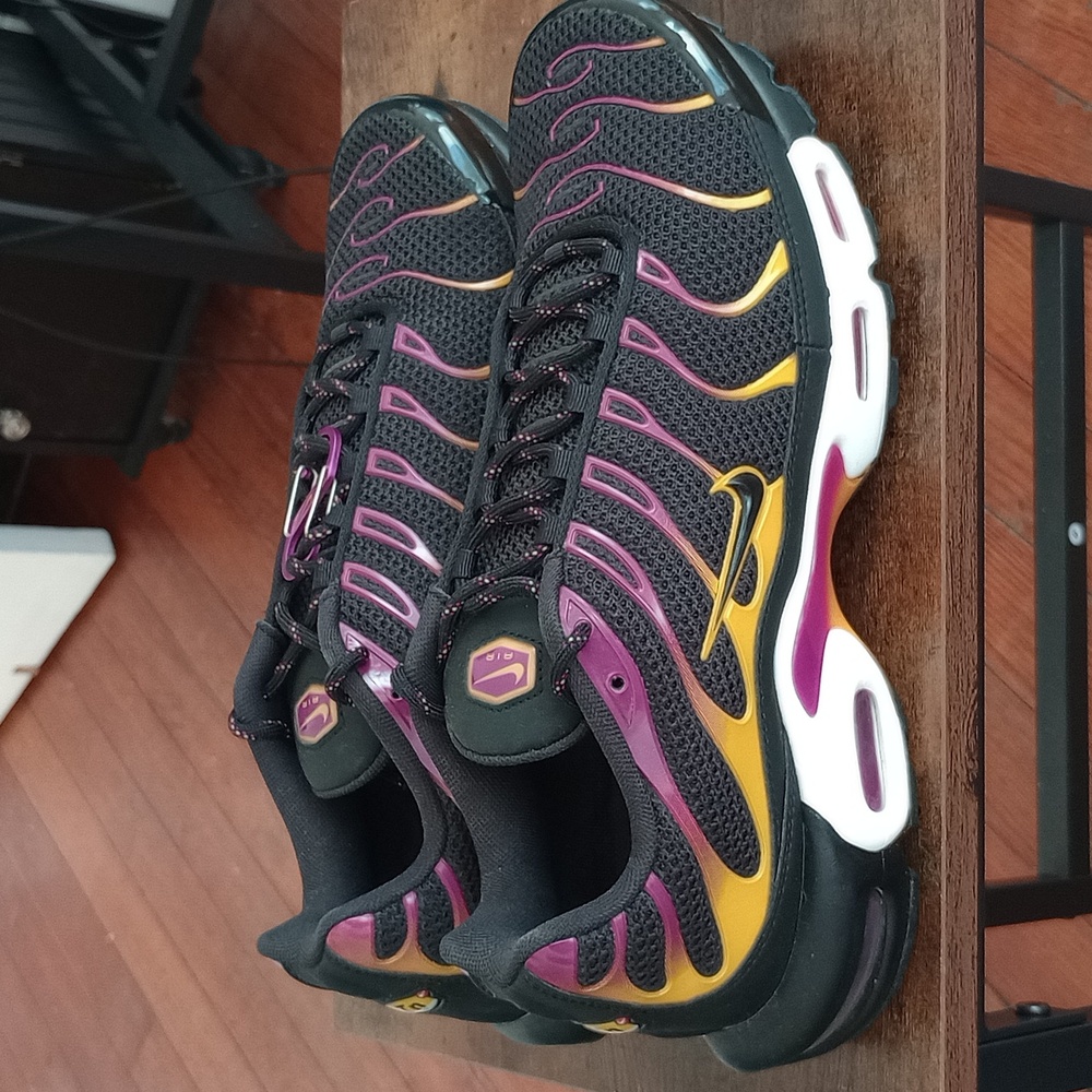 Nike Air max L.A. Lakers TN mens Size 12